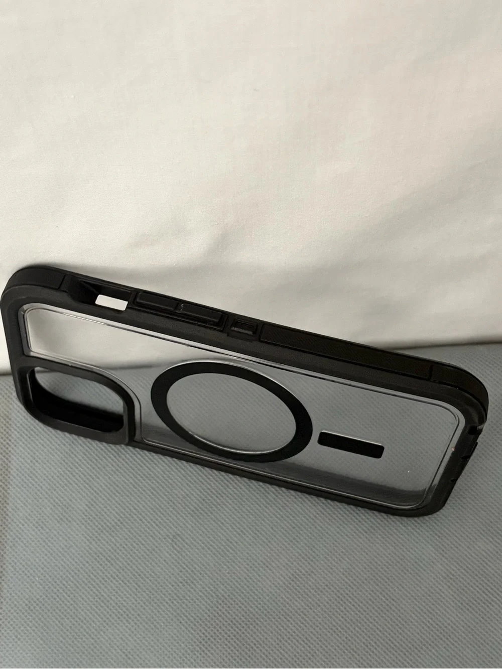 OtterBox MagSafe Clear Black Case iPhone (F250)